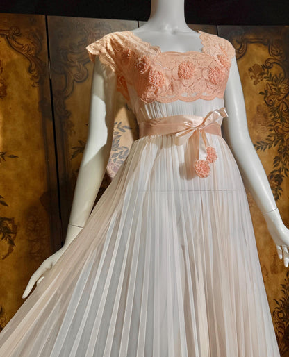 vintage Nightgown Robe Peignoir Set, VANITY FAIR 1960s Sheer peach lace pleats rosettes