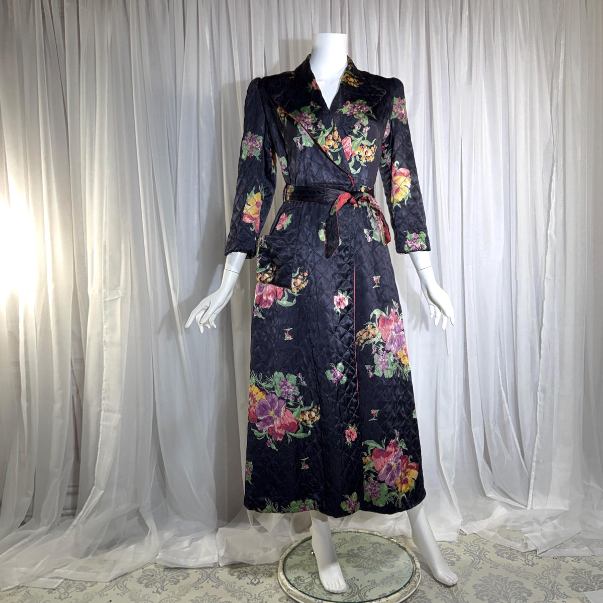 Vintage Dressing Gown Robe, 1940s Black Floral Quilted Satin Housecoat