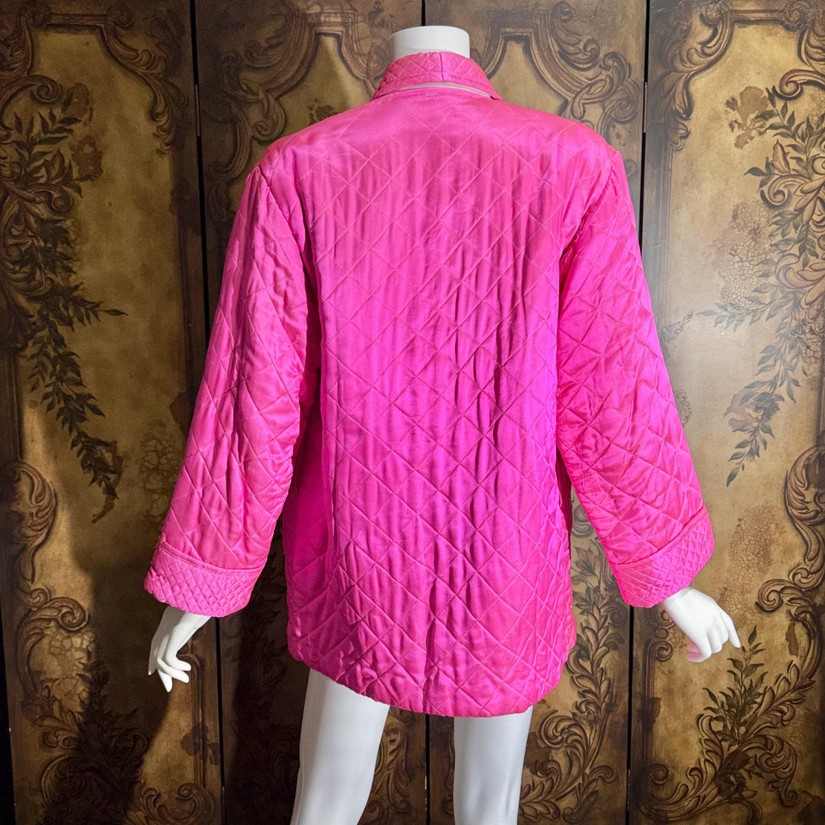 Vintage 1940s dressing robe, Hot Pink Embroidered Lounging Evening Jacket