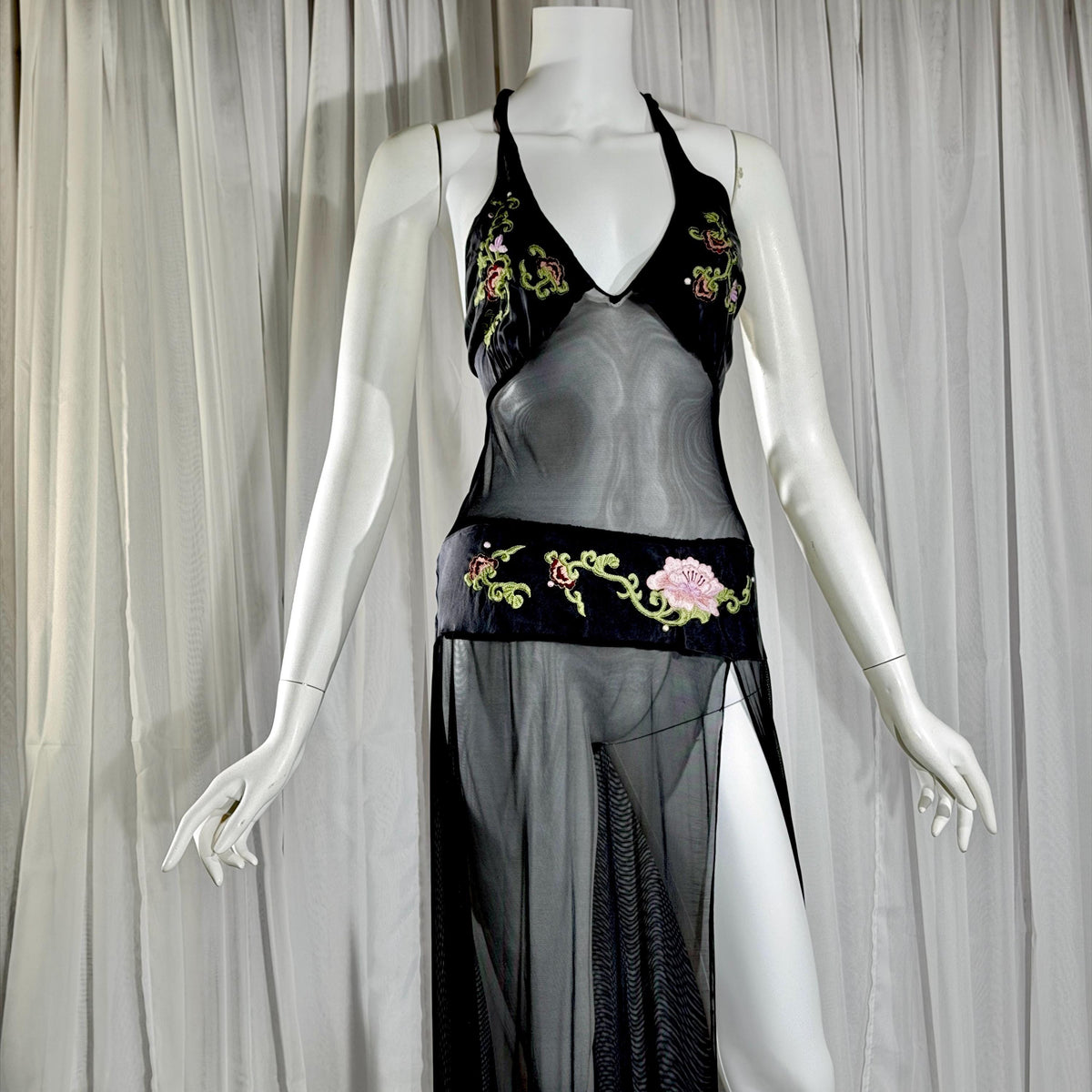 vintage JACALYN BENNETT silk nightgown, FREDERICK'S of Hollywood black lingerie slip dress