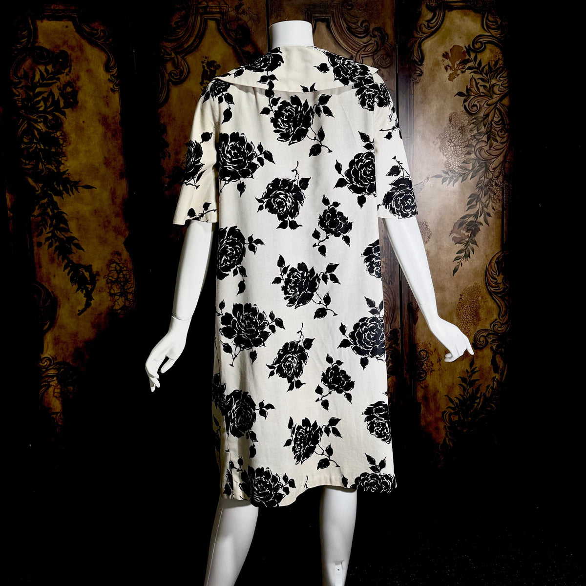 Vintage 1950s evening coat, ROBERT GOULD Floral Linen weight duster opera coat