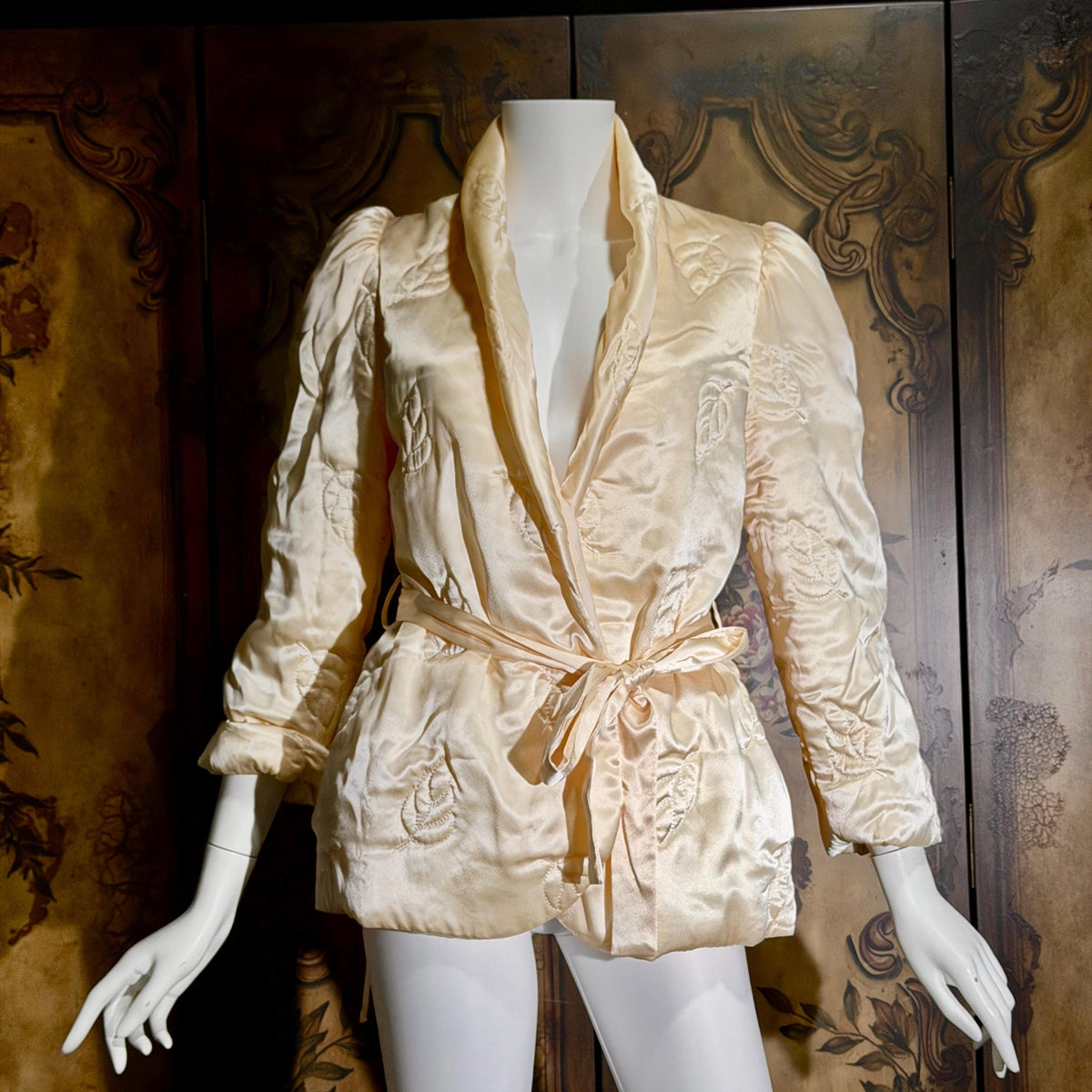 vintage LANVIN 1970s evening jacket, Creamy Peach cocktail bed jacket