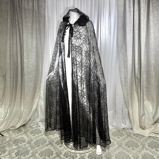 Victorian Antique Chantilly Lace Cape, 1900s Black Hooded Opera Cloak
