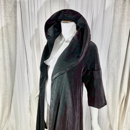 Vintage 1950s evening coat, Black cotton velvet cocktail swing trapeze opera coat Medium