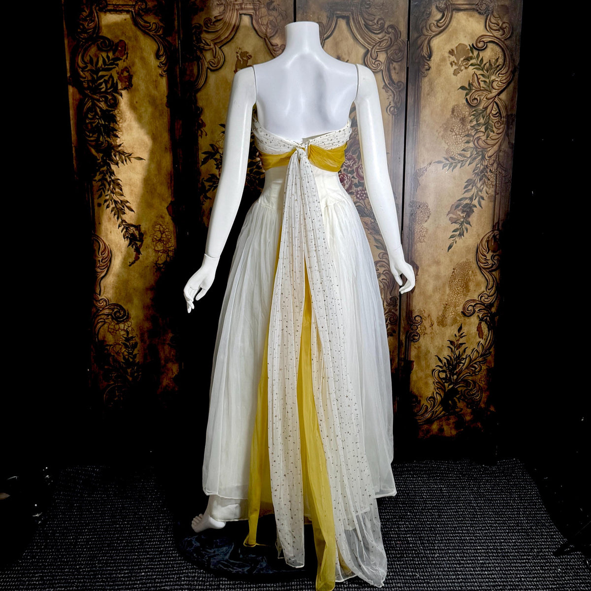 vintage 1950s Cupcake Ball Gown, White Gold Chiffon Scarf Evening Prom dress