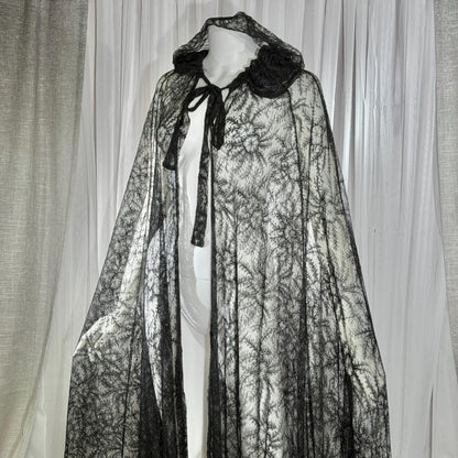 Victorian Antique Chantilly Lace Cape, 1900s Black Hooded Opera Cloak