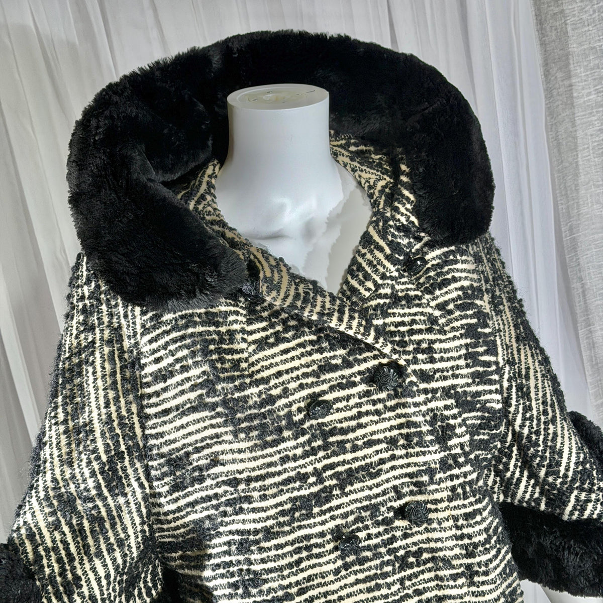 vintage 1940s Winter Coat, MARCEY'S OAK PARK Heavy Black wool Evening Dress Coat