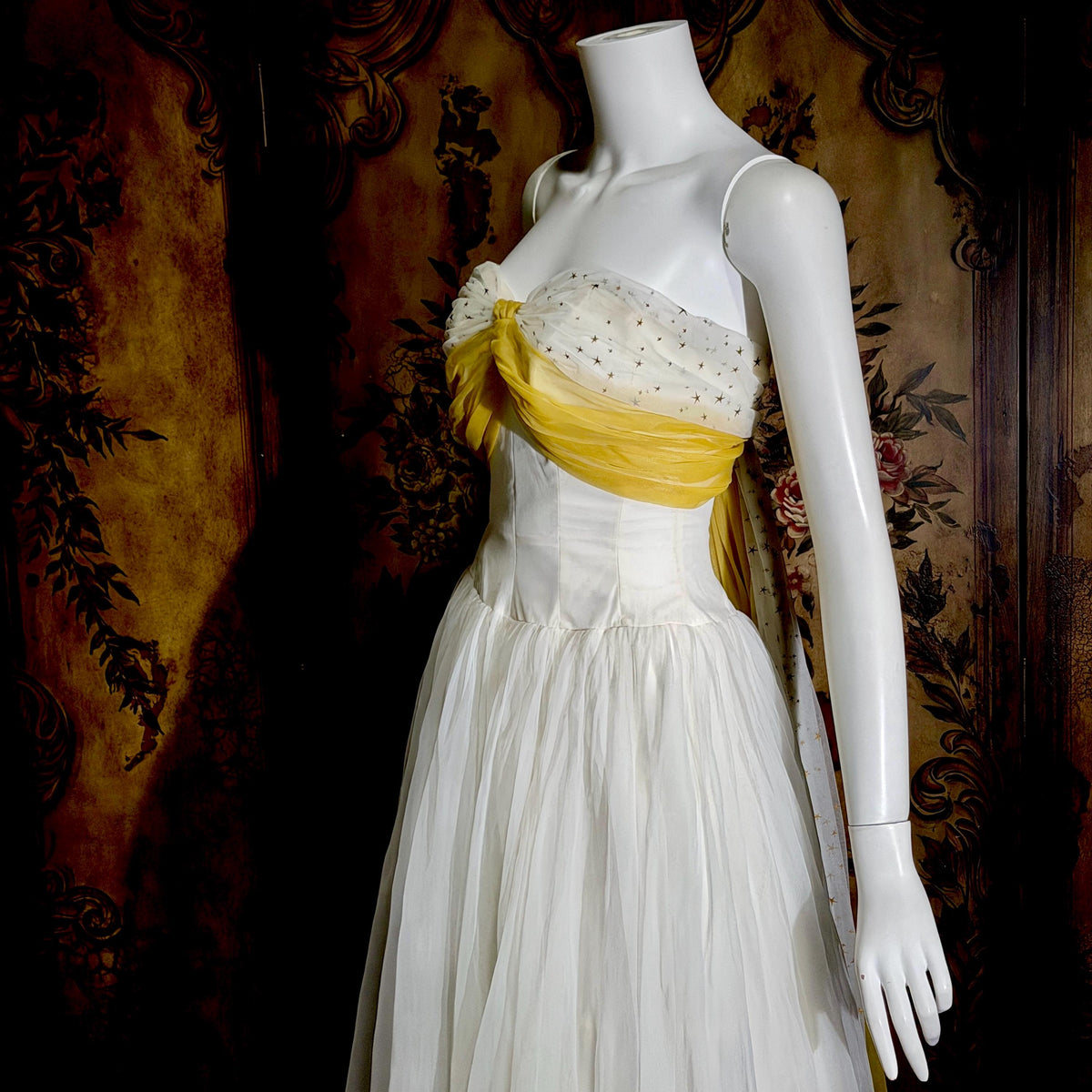 vintage 1950s Cupcake Ball Gown, White Gold Chiffon Scarf Evening Prom dress