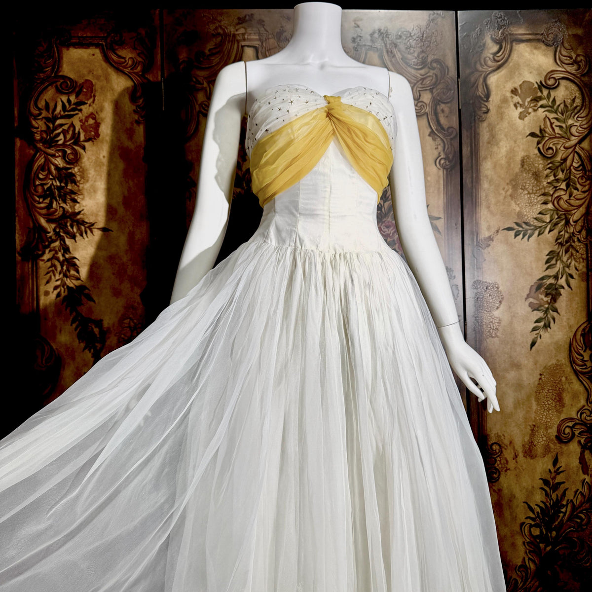 vintage 1950s Cupcake Ball Gown, White Gold Chiffon Scarf Evening Prom dress