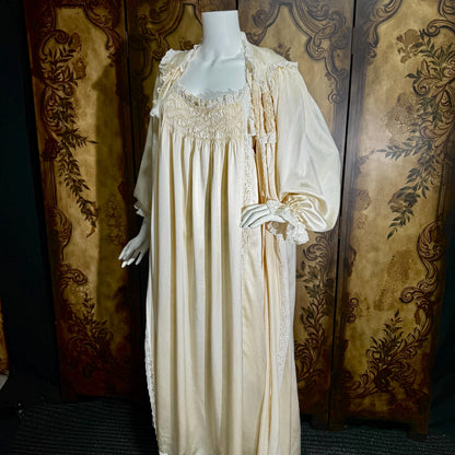 Vintage JULIA GRAHAME Peignoir Set, 1980s Pure Silk Victorian Ivory nightgown robe lingerie dress set