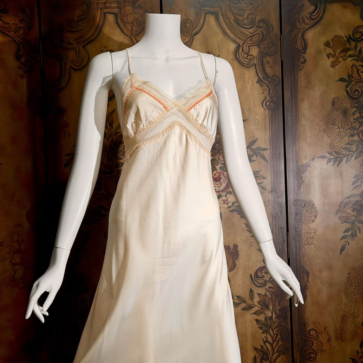 Vintage ZANDRA RHODES Peignoir Set, 1970s Peach Signature Pleat nightgown robe lingerie dress set