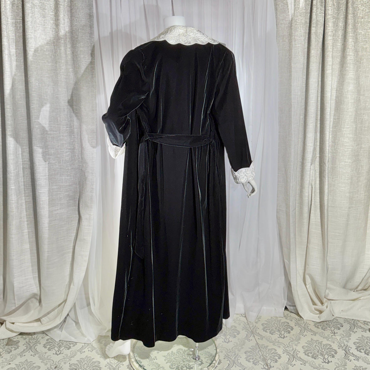 Vintage GEORGETTE TRABOLSI Peignoir Set, 1980s black velvet robe white nightgown lingerie dress set