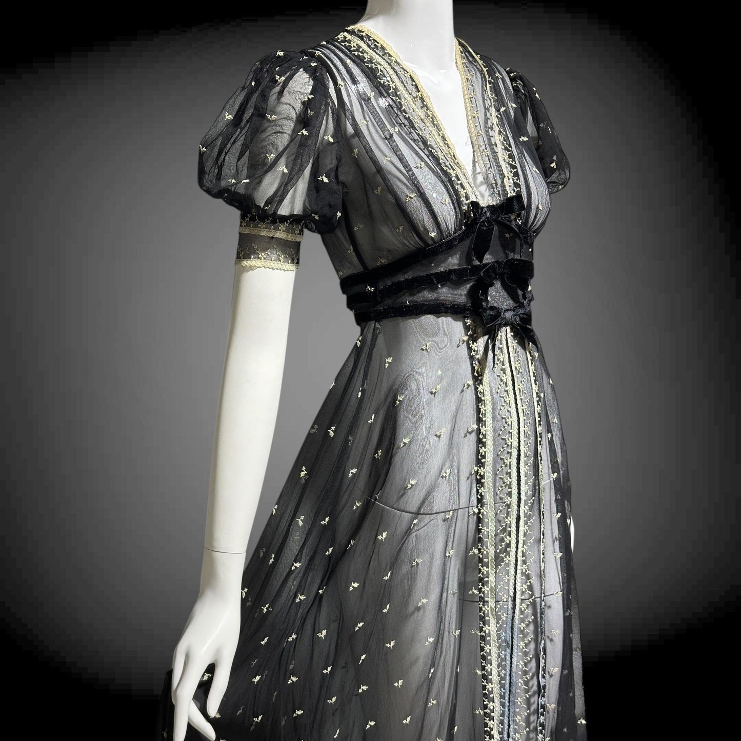 1930s Vintage Sheer Lace Evening Dress: Black embroidered babydoll Dress