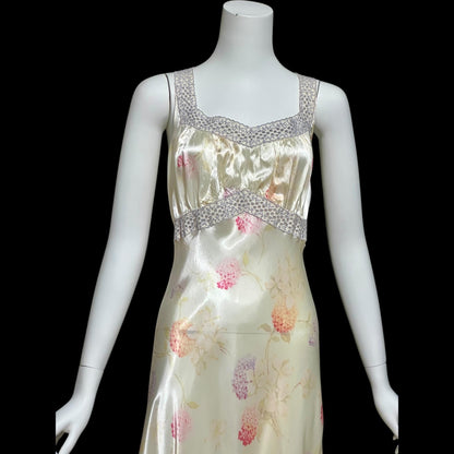 RADCLIFFE vintage 1930s nightgown, "Great Master Print" floral hydrangea night dress, bias cut with pale blue eyelet lace