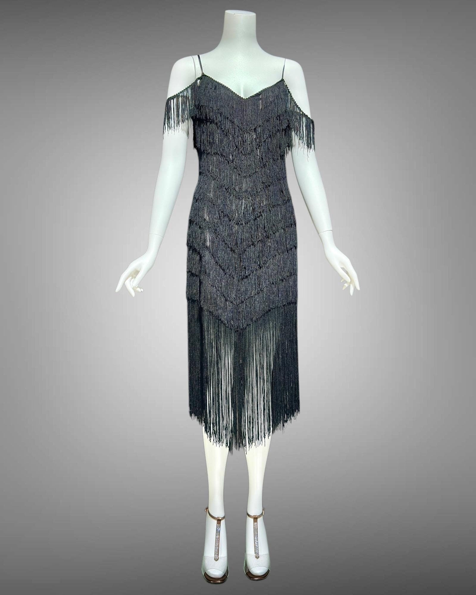 TD4 vintage 1980s Fringed evening cocktail dress, black mini party flapper slip dress