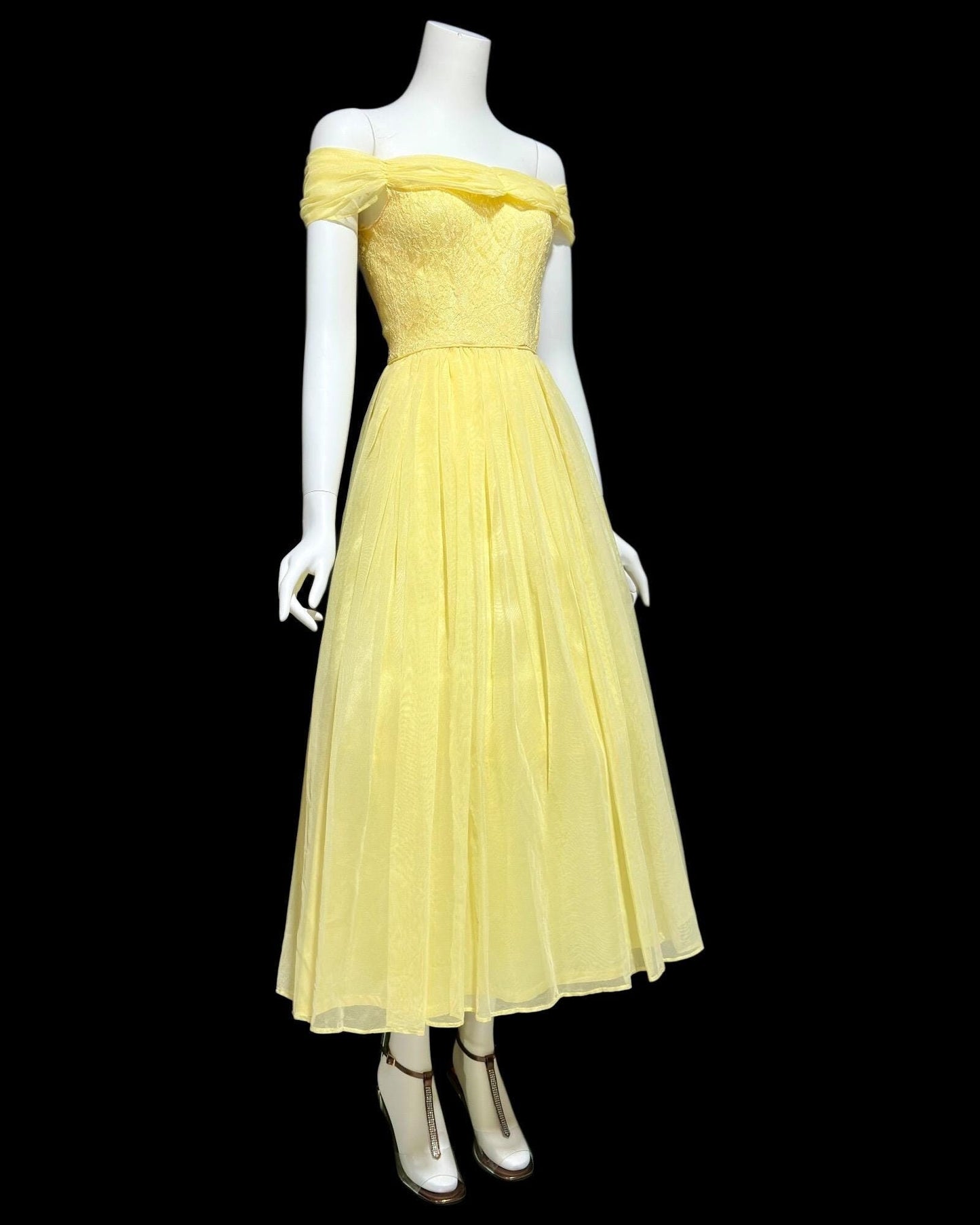 1940s vintage evening prom dress, Yellow mesh cupcake dress, off the shoulder, circle skirt