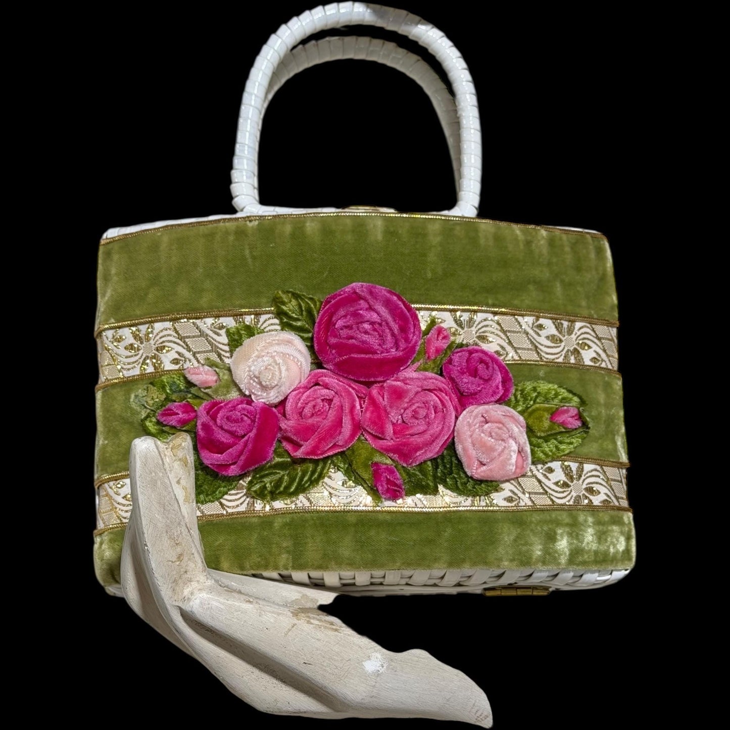 1950s vintage handbag purse, White straw with 3D velvet roses top handle basket purse