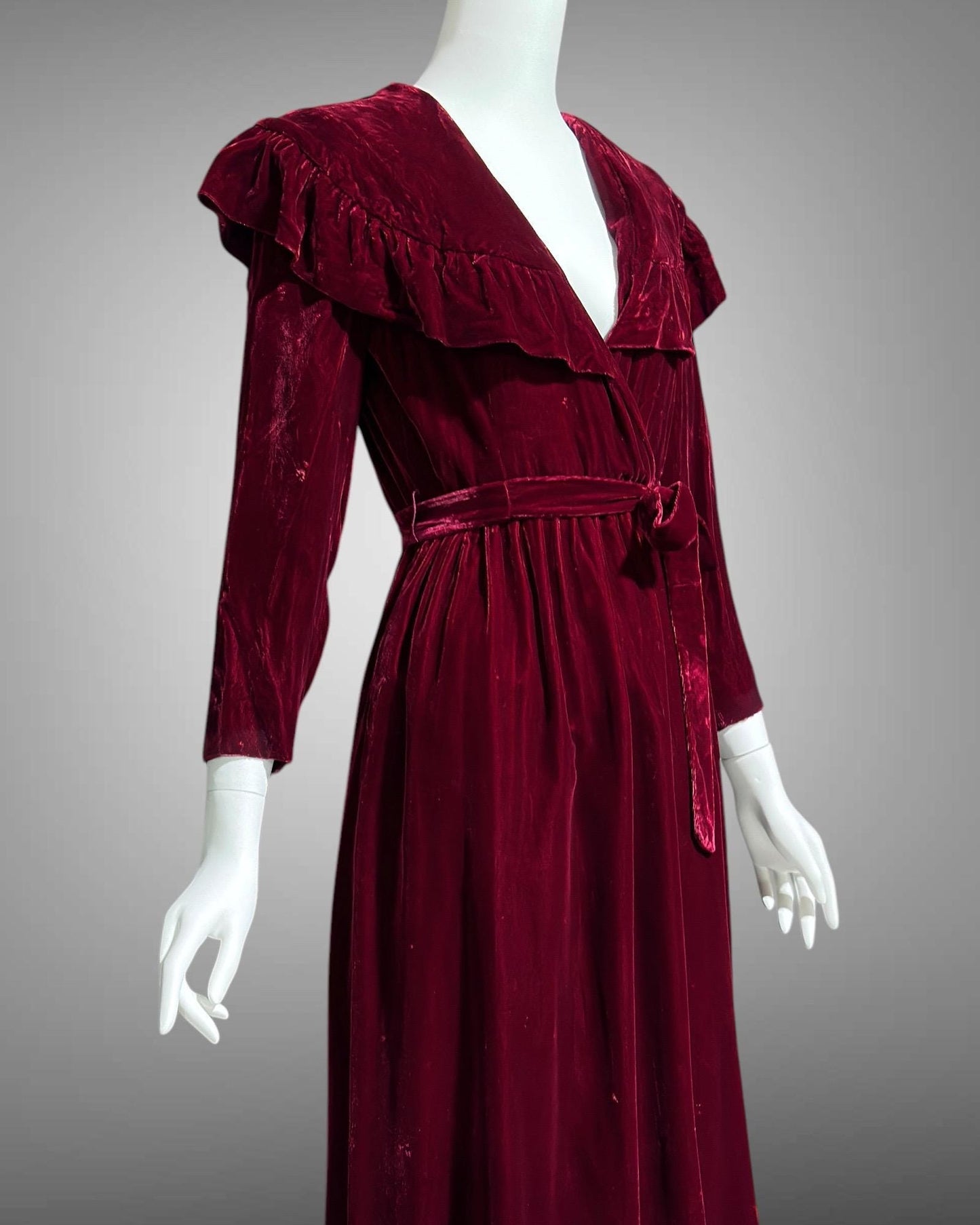 MOLLIE PARNIS Vintage Dressing Gown Housecoat, 1960s deep red velvet wrap front Robe