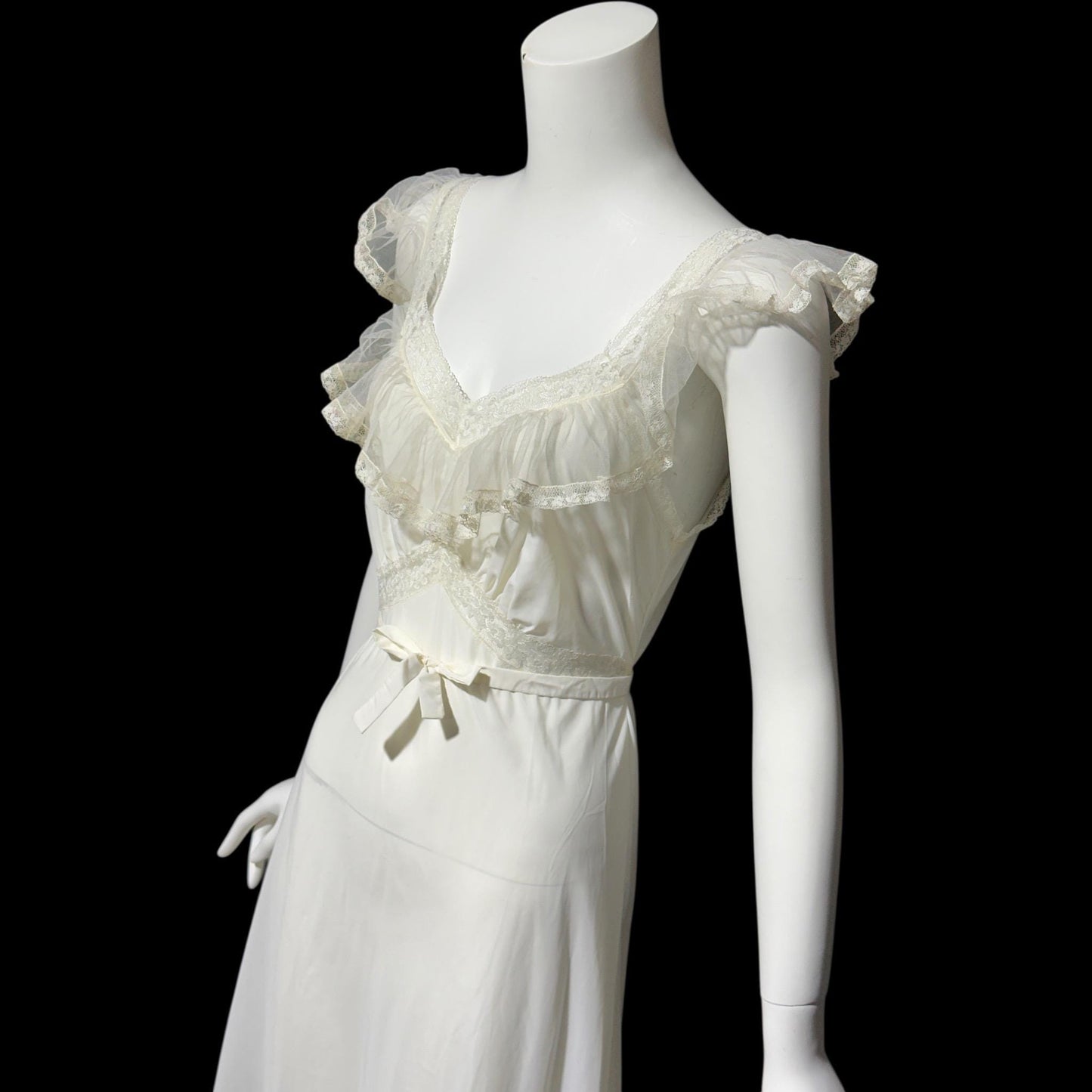 WONDER MAID, vintage 1940s nightgown slip dress, white nylon slip dress