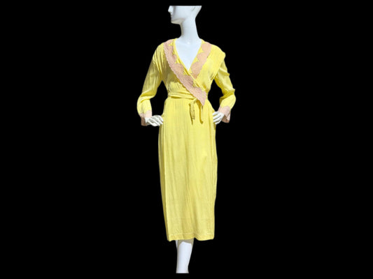 1920s antique yellow silk house dress, Yellow & pink lace house dress, vintage flapper dress, dressing gown