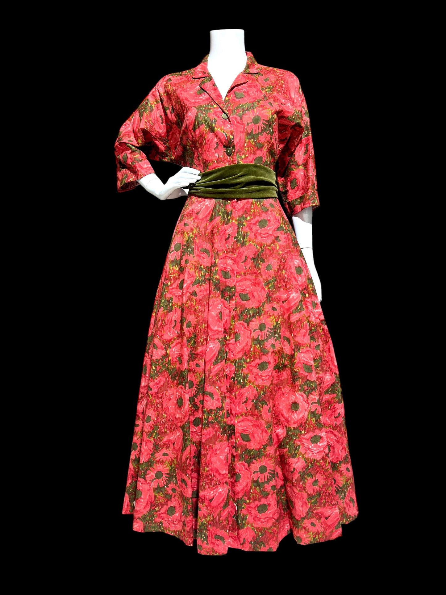 EVELYN PEARSON Lounging Apparel, 1950s house dress, red and green floral cotton day dress