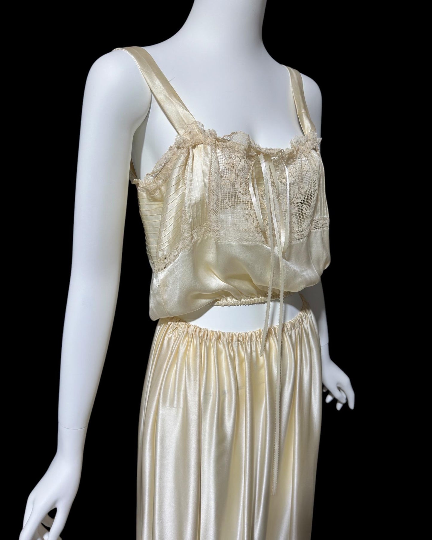 Antique Edwardian 1900s silk camisole and skirt set, pin tucks and lace, 2pc lingerie set