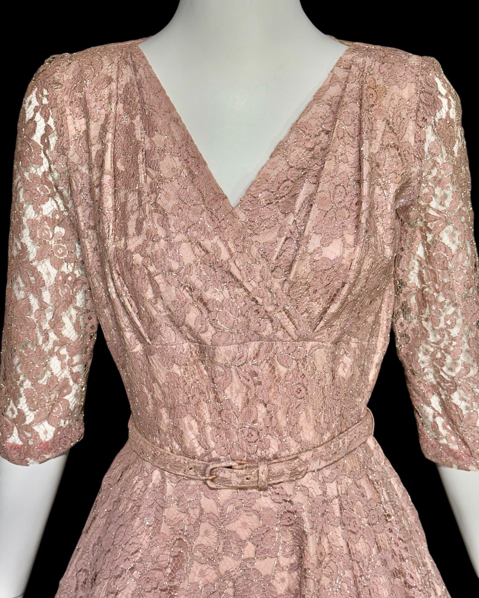 ANN KAUFFMAN, vintage 1940s dress, Old Rose Pink lace w/ silver metall VINTAGE DRESS CLOSET ANN KAUFFMAN, vintage 1940s dress, Old Rose Pink lace w/ silver metall VINTAGE DRESS CLOSET