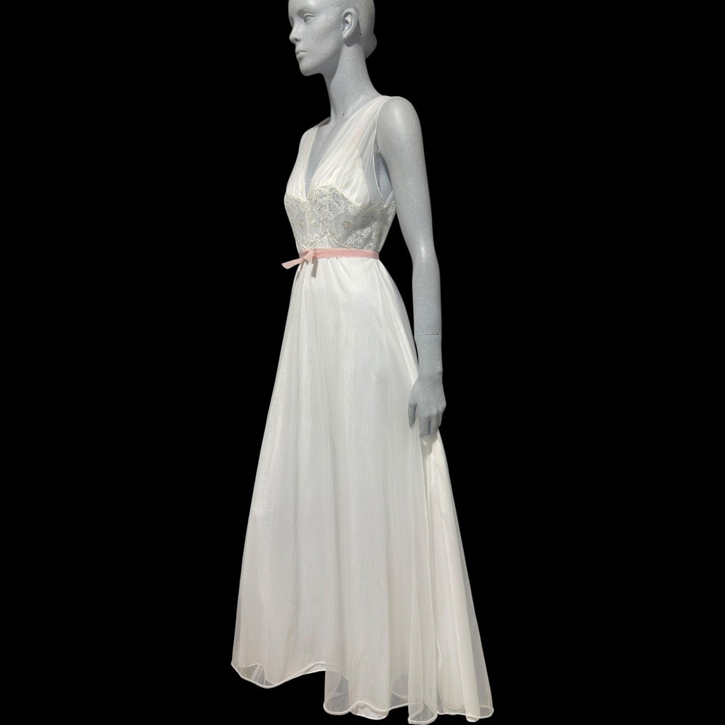 LAROS, Vintage 1940s nightgown slip dress, white double chiffon with pink embroidered flowers, wedding night dress