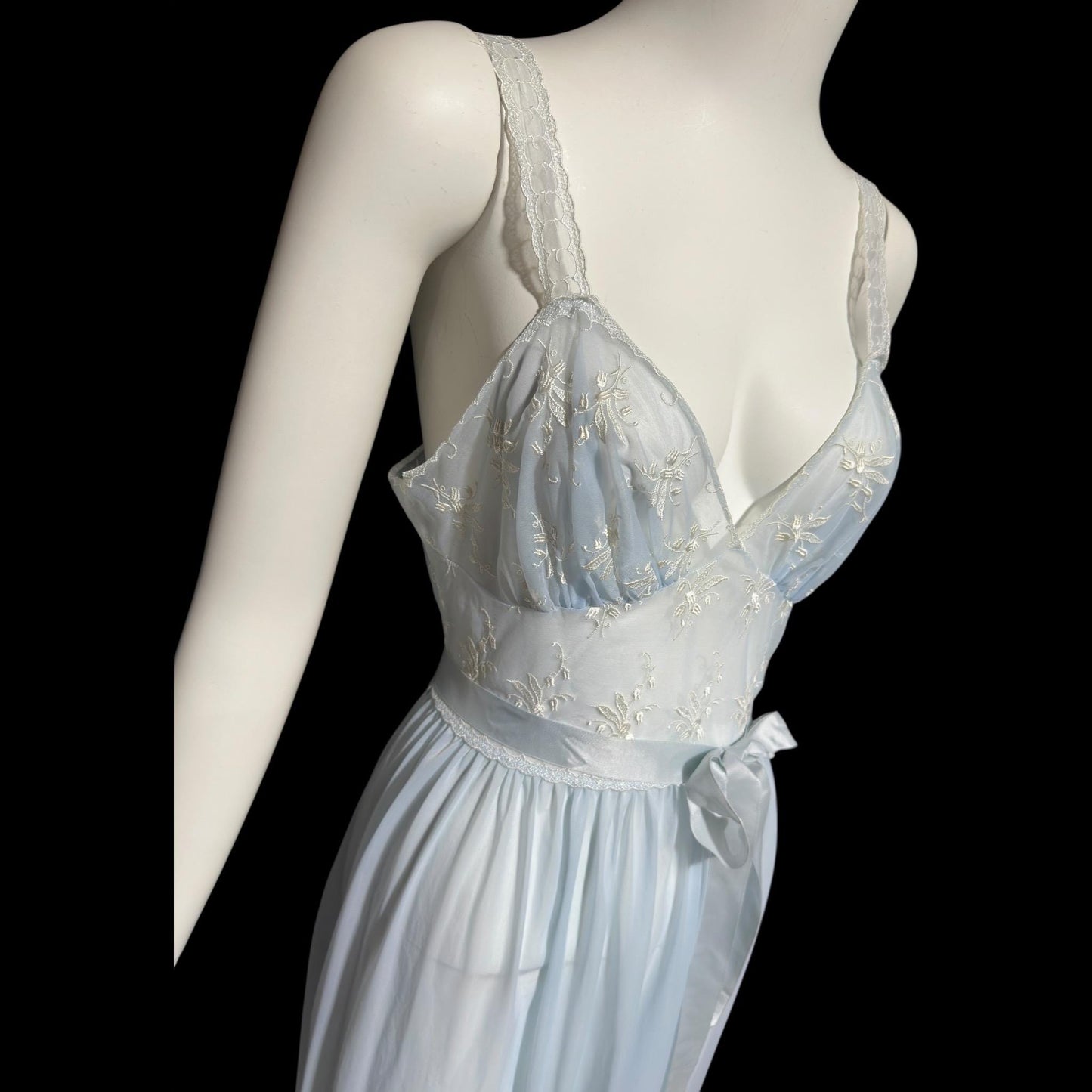 ROGER'S RUN-PROOF 1950s vintage Nightgown: powder blue sheer Nylon Slip Dress with white embroidery