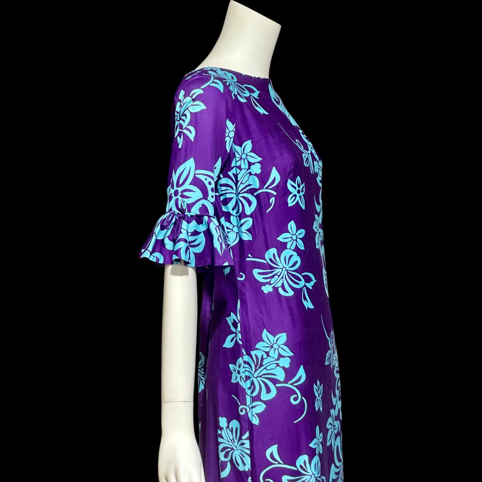 LORD & TAYLOR vintage 1960s Hawaiian evening dress, purple and blue fl