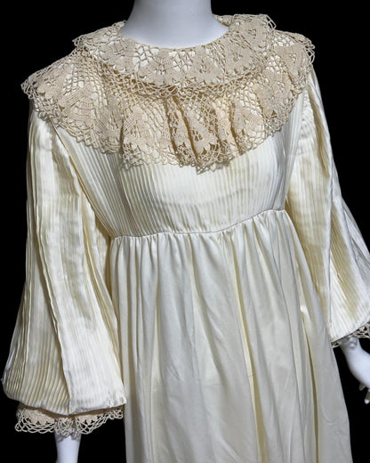VONNIE REYNOLDS, vintage 1970s wedding dress, Martha Palm Beach, OOAK romantic victorian gown, pleated poet sleeve