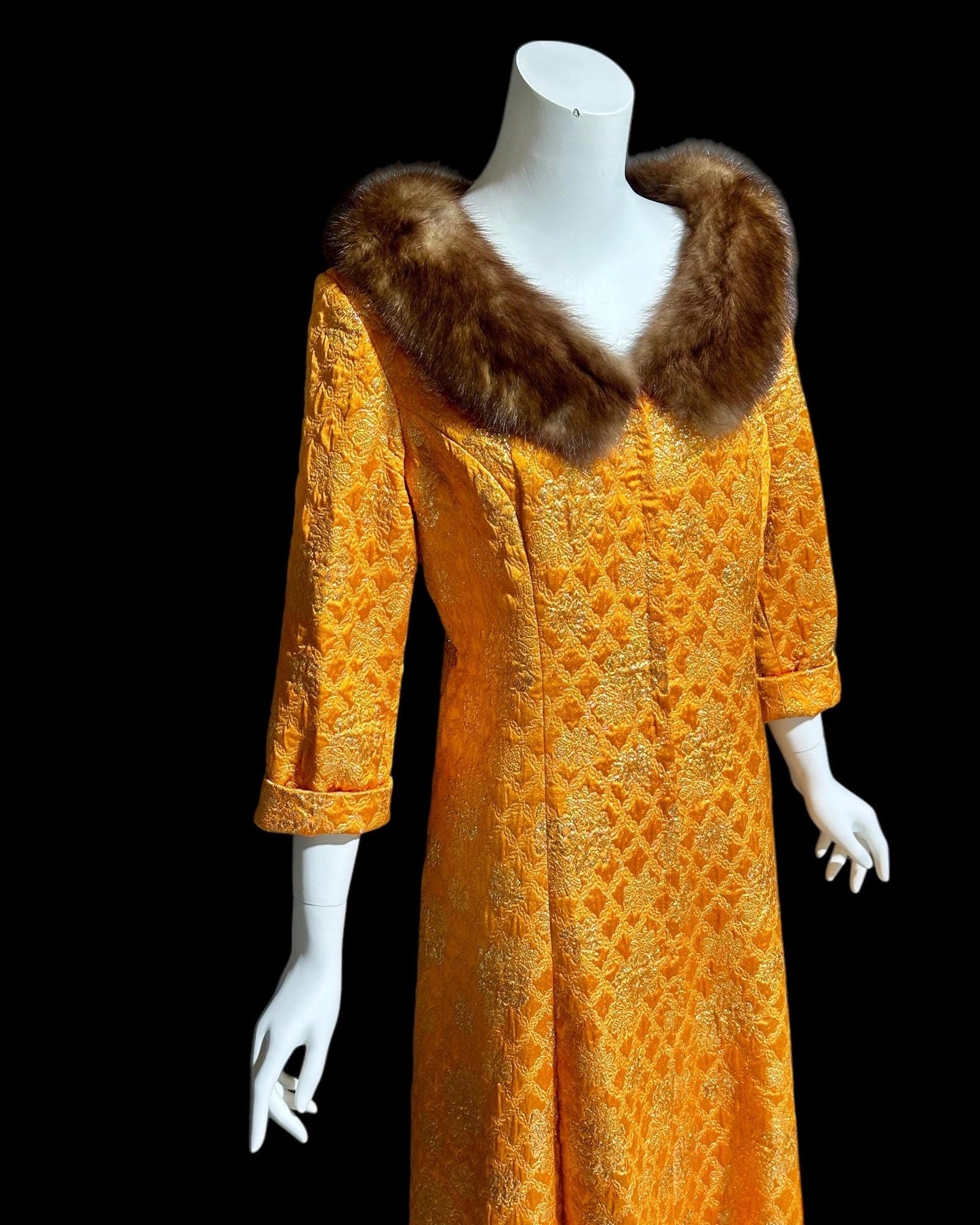 MALOUF PERFECT NEGLIGEE, vintage 1950s orange gold metallic brocade shift dressing gown robe, front zip mink fur trim