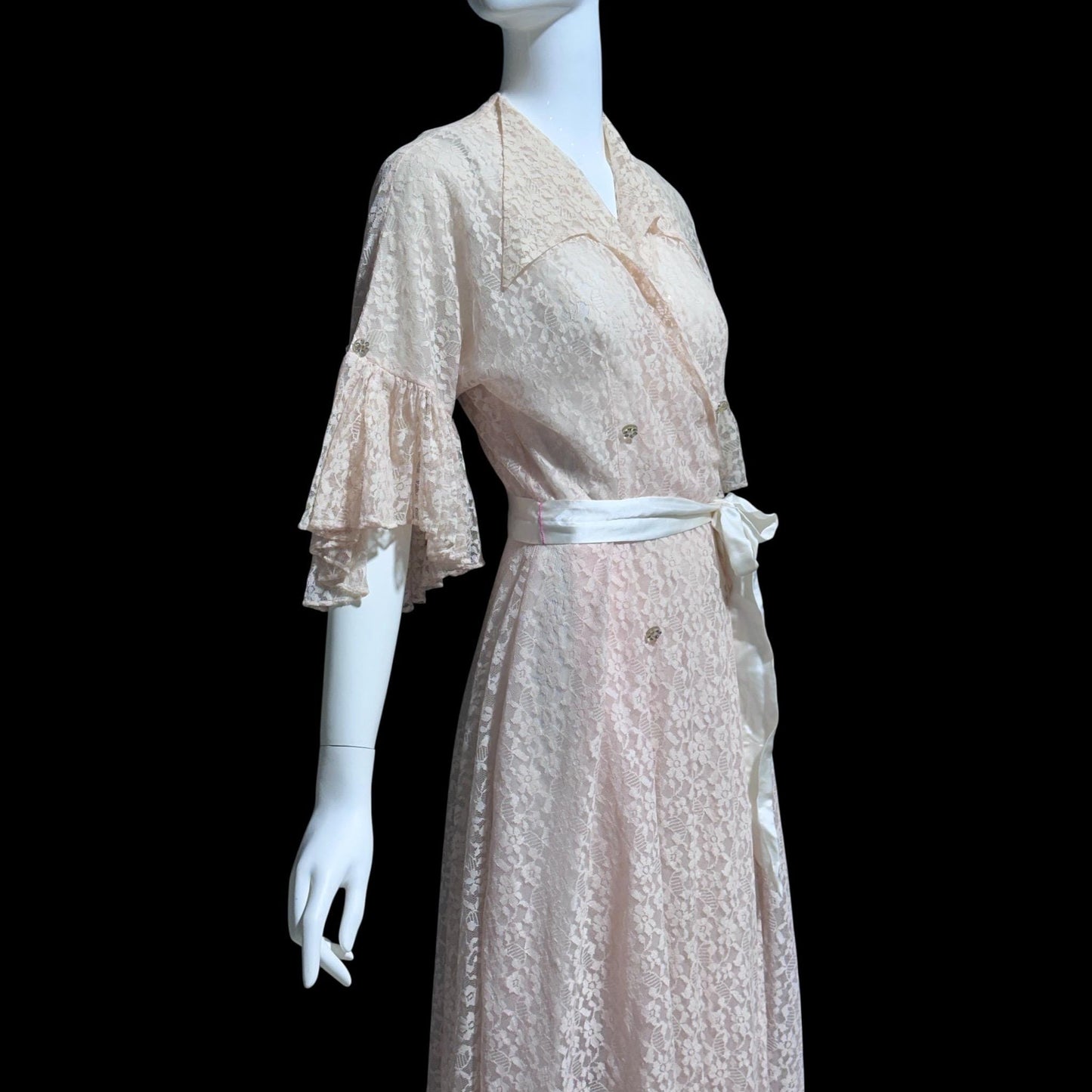 FLOBERT Vintage 1940s dressing gown robe, dusty pink sheer nylon lace wrap front full sweep housecoat hostess dress