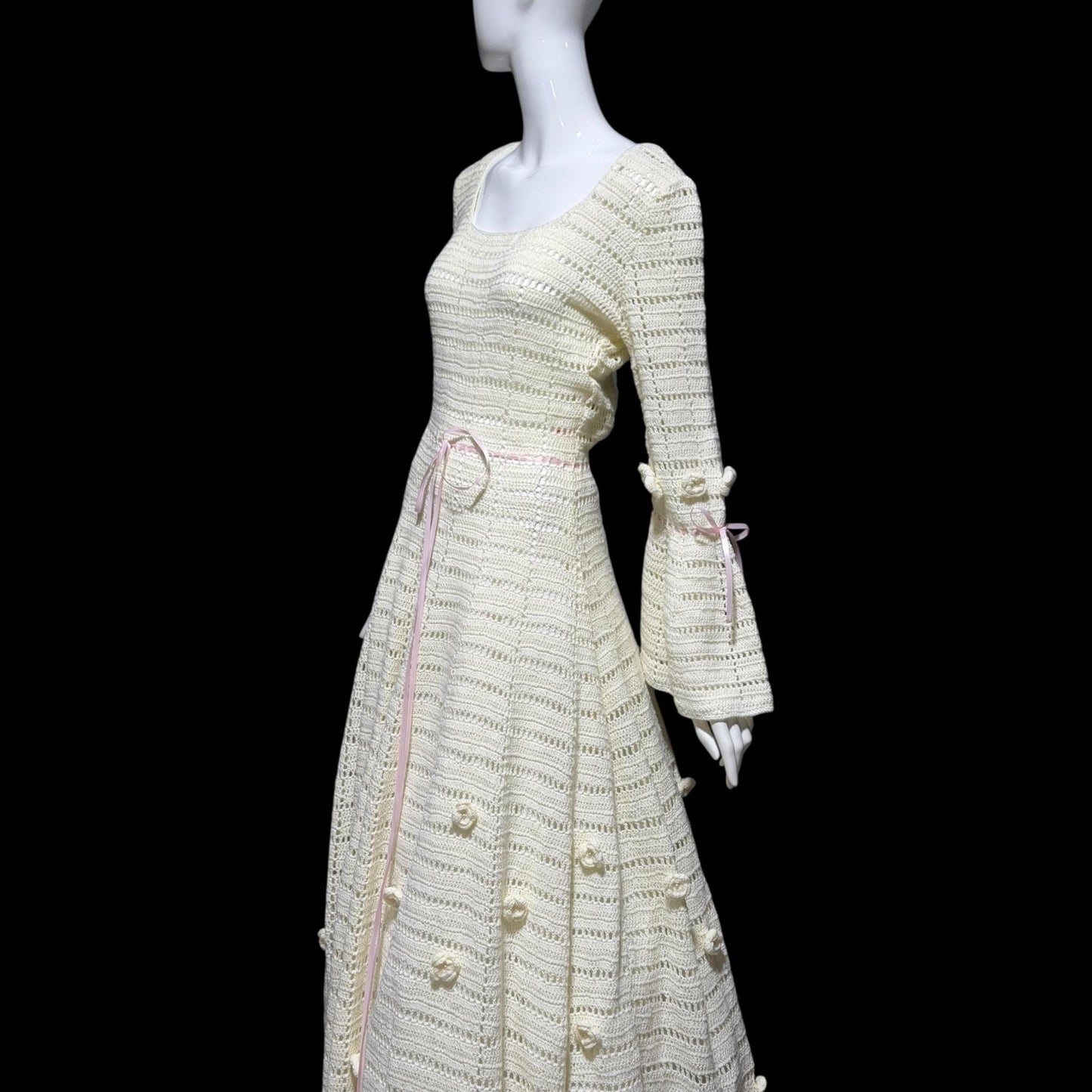1970s Vintage evening wedding Dress: Hand crochet Mexican style Bohemian Gown - STRETCHY Large