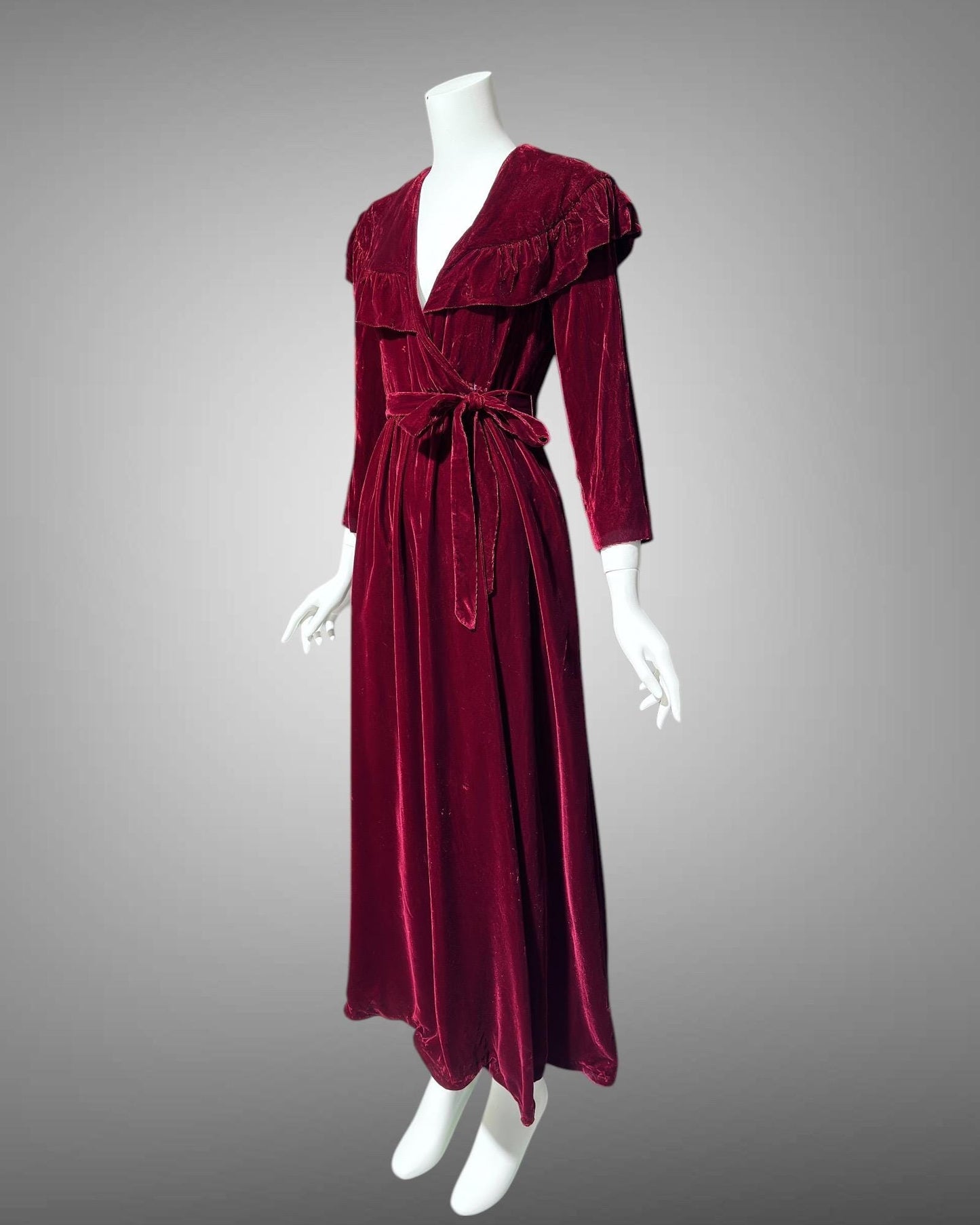 MOLLIE PARNIS Vintage Dressing Gown Housecoat, 1960s deep red velvet wrap front Robe