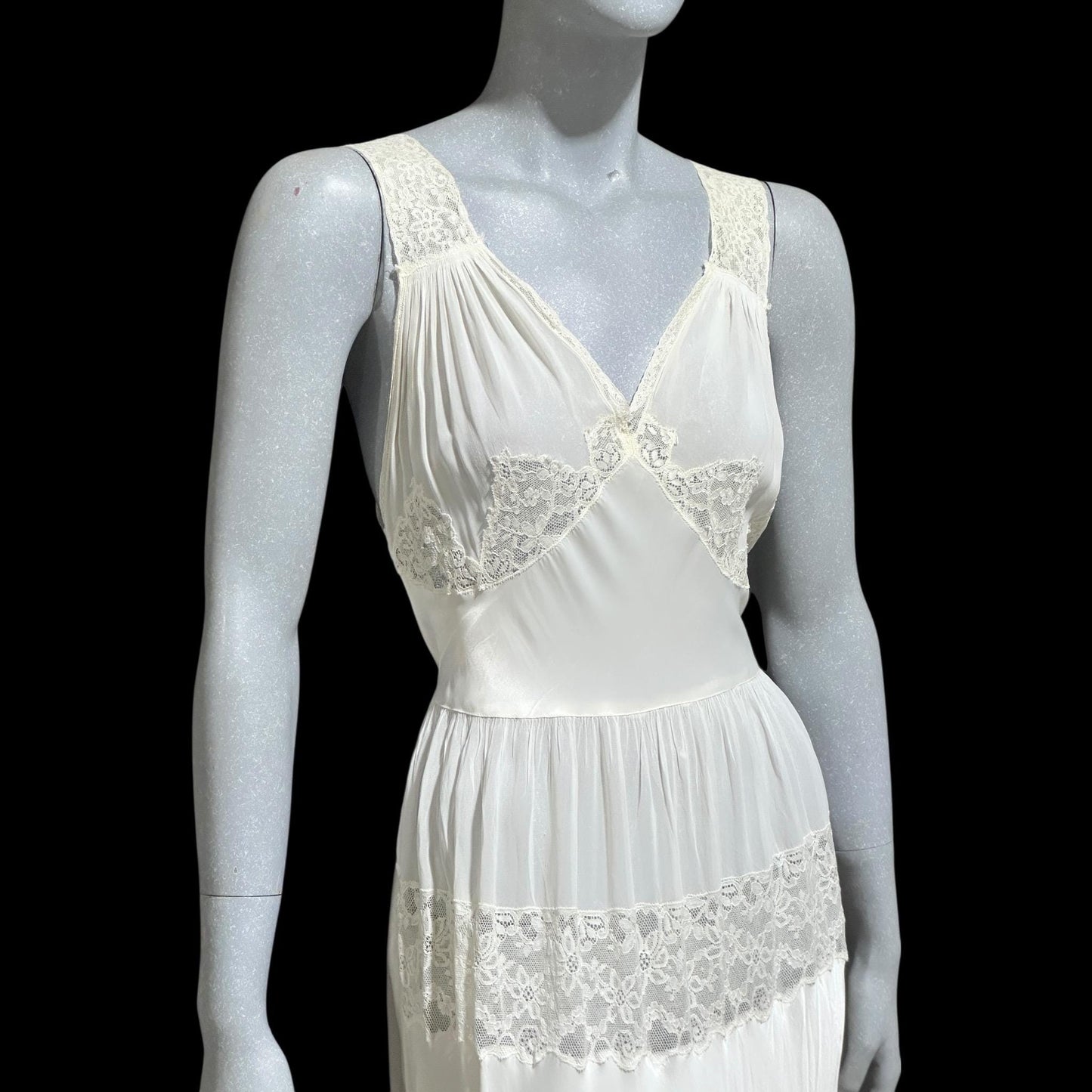 LADY DUFF Vintage 1940s Nightgown Robe Set, Bridal White Peignoir Dressing Gown & Slip Lingerie Dress