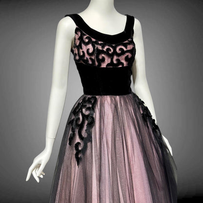 1950s vintage party dress, Dreamy Pink and Black tulle cupcake prom cocktail dress
