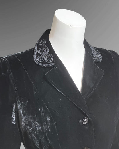 BONWIT TELLER, vintage 1940s black velvet jacket coat, fitted princess cut new look, nipped waist