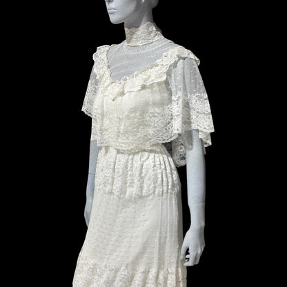 1970s vintage Wedding dress, Gunne Vibes, White lace ruffle collar gown, Victorian Hippie Bohemian dress