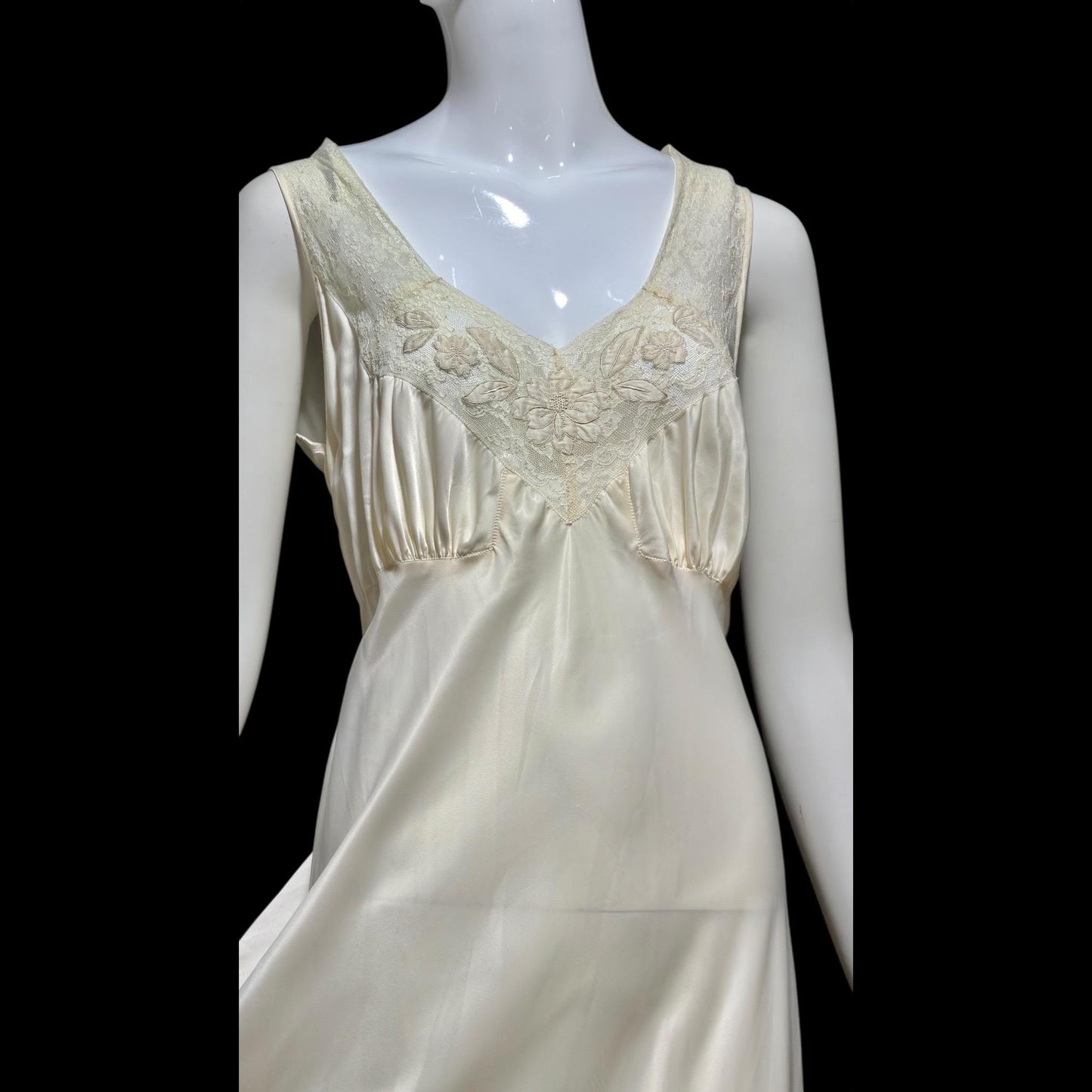 LAURA LANE Vintage Nightgown slip dress, 1940s pearly white satin Lingerie Dress, Medium