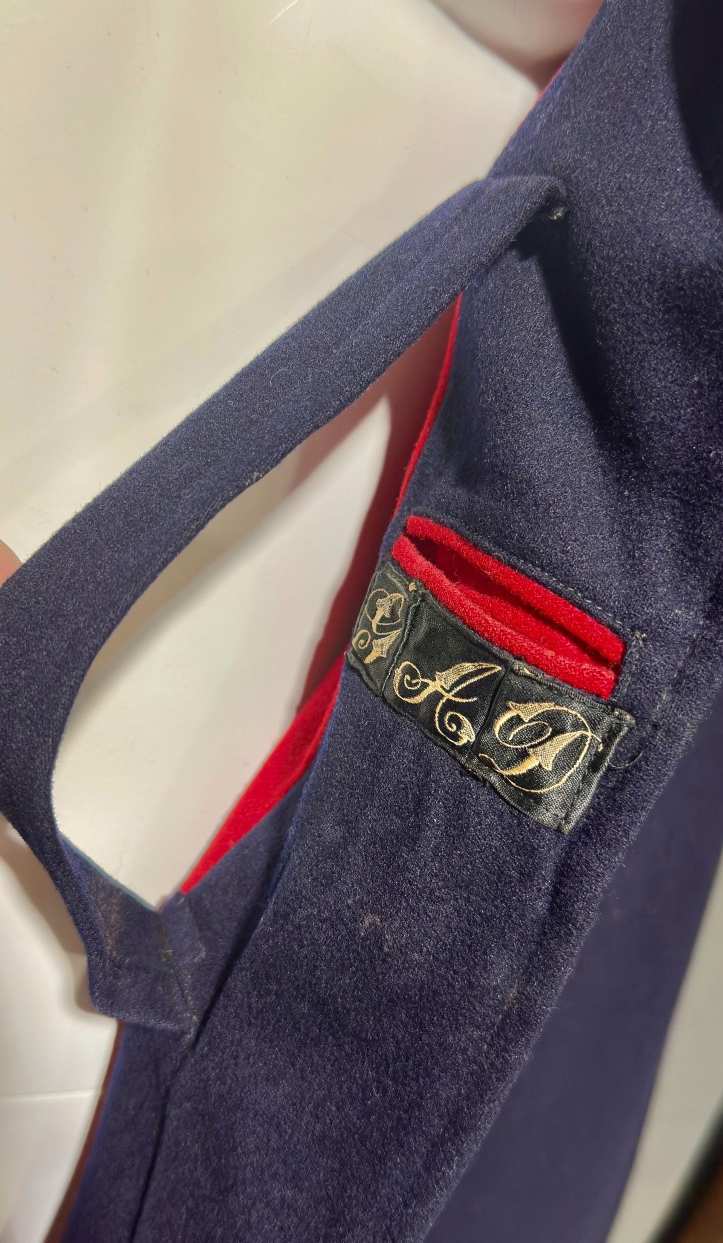 1940s vintage nurses cape, Collegiate Cap & Gown, WWII Navy Blue and red wool Nurses Cape