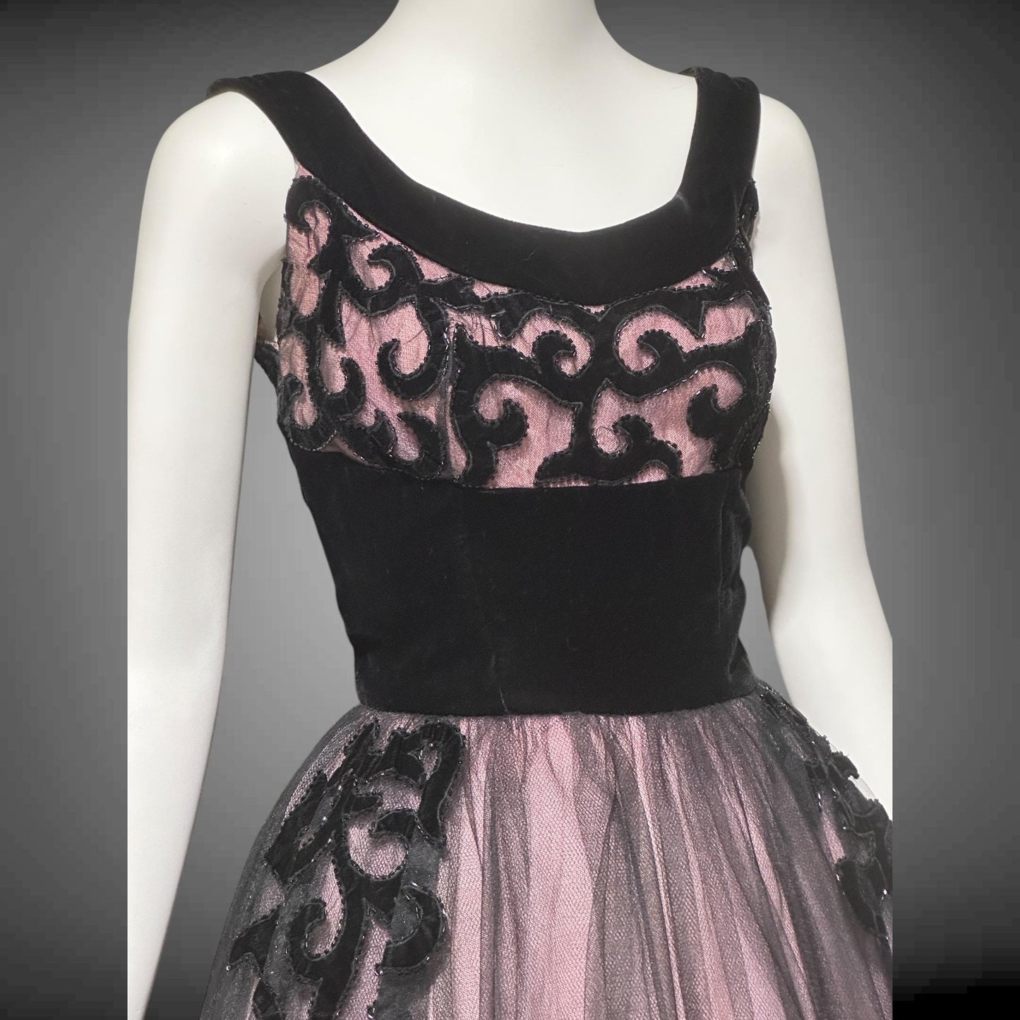 1950s vintage party dress, Dreamy Pink and Black tulle cupcake prom cocktail dress