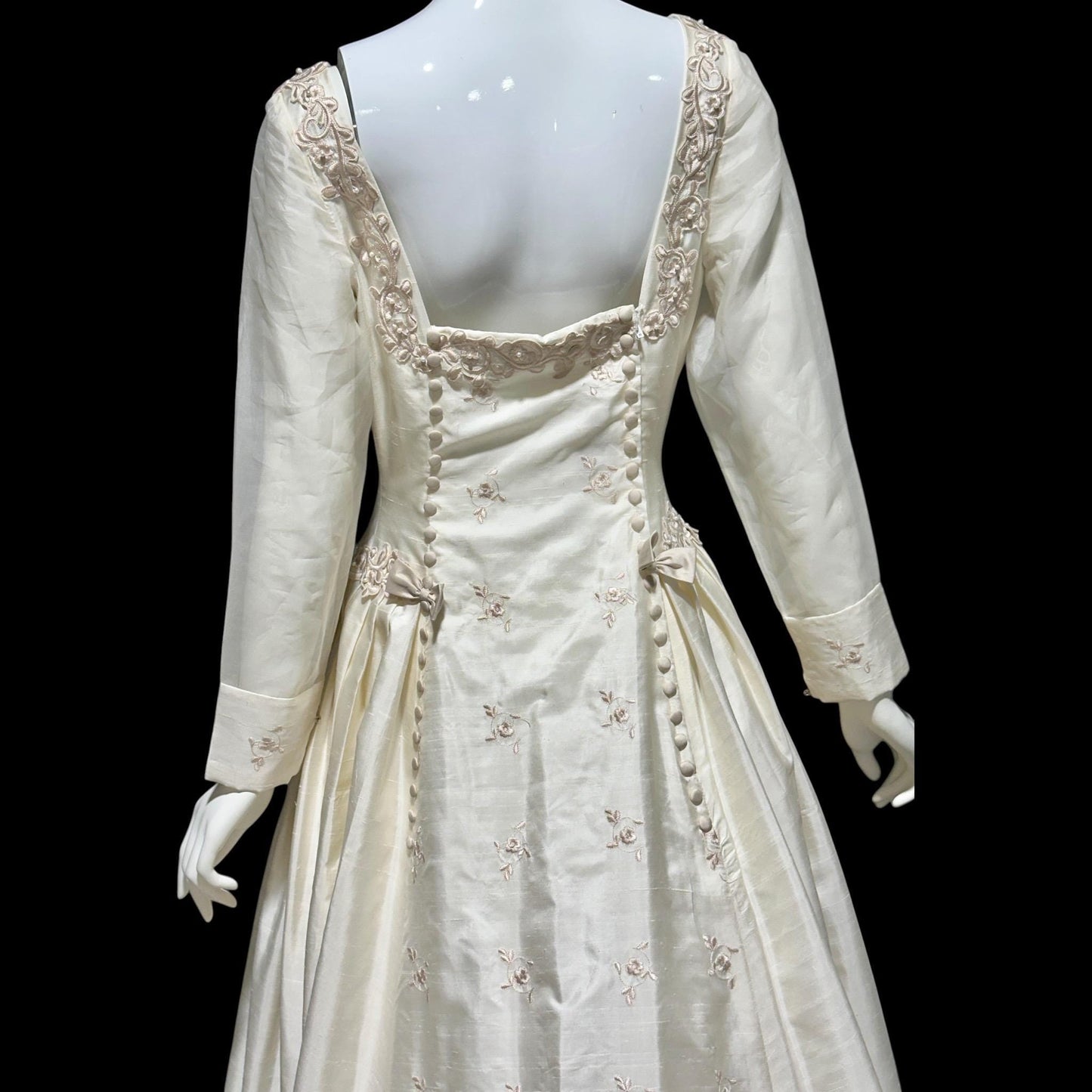 ST PUCCHI vintage 1980s wedding dress, Avine Perucchi, The BACK! white 100% Thai silk ball gown