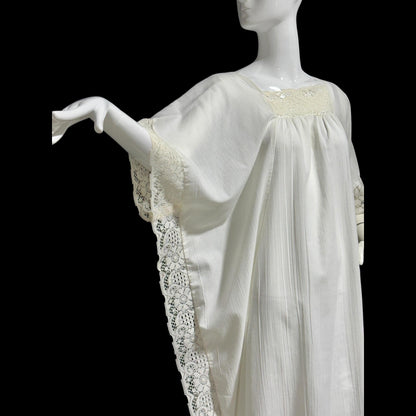 1960s Vintage caftan hostess dress, white crinkly cotton kaftan loose house dress