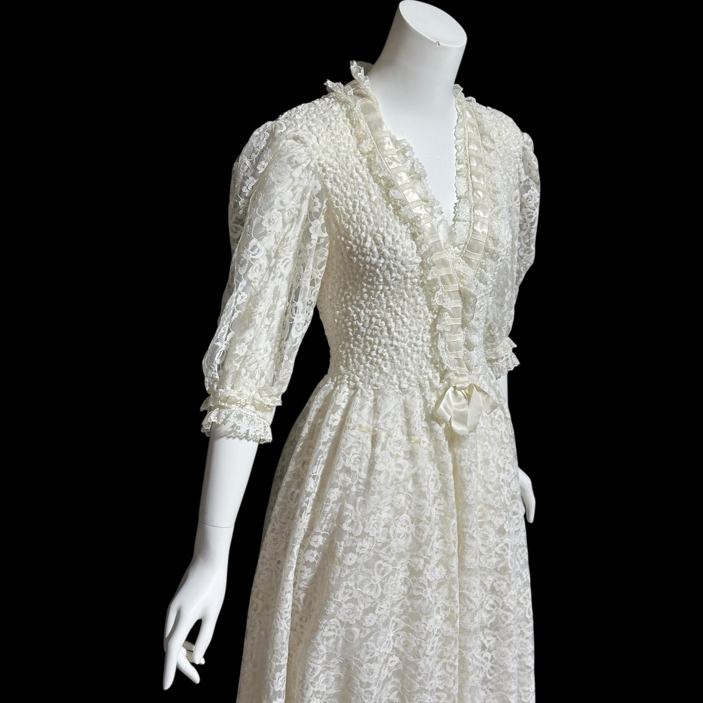 ODETTE BARSA, vintage 1950s dressing gown robe, white smocked elastic and lace bridal robe