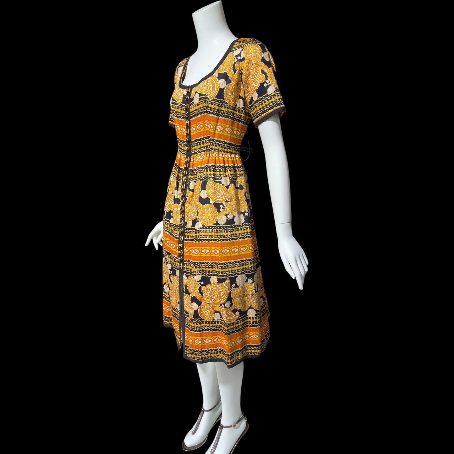 OSCAR de la RENTA, vintage 1960s day dress, Orange and Black Paisley and floral cotton dress