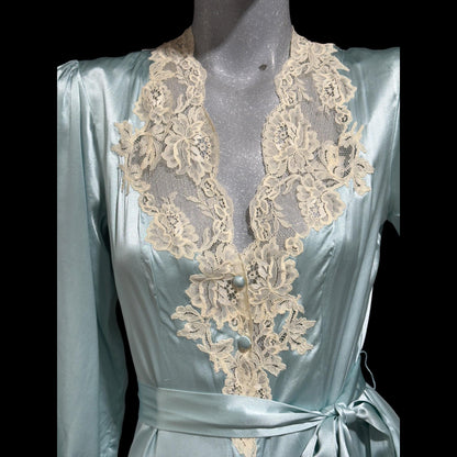 JANET REGER vintage 1970s dressing gown robe, Pure Silk ice blue 70s does 40s old hollywood button front night dress