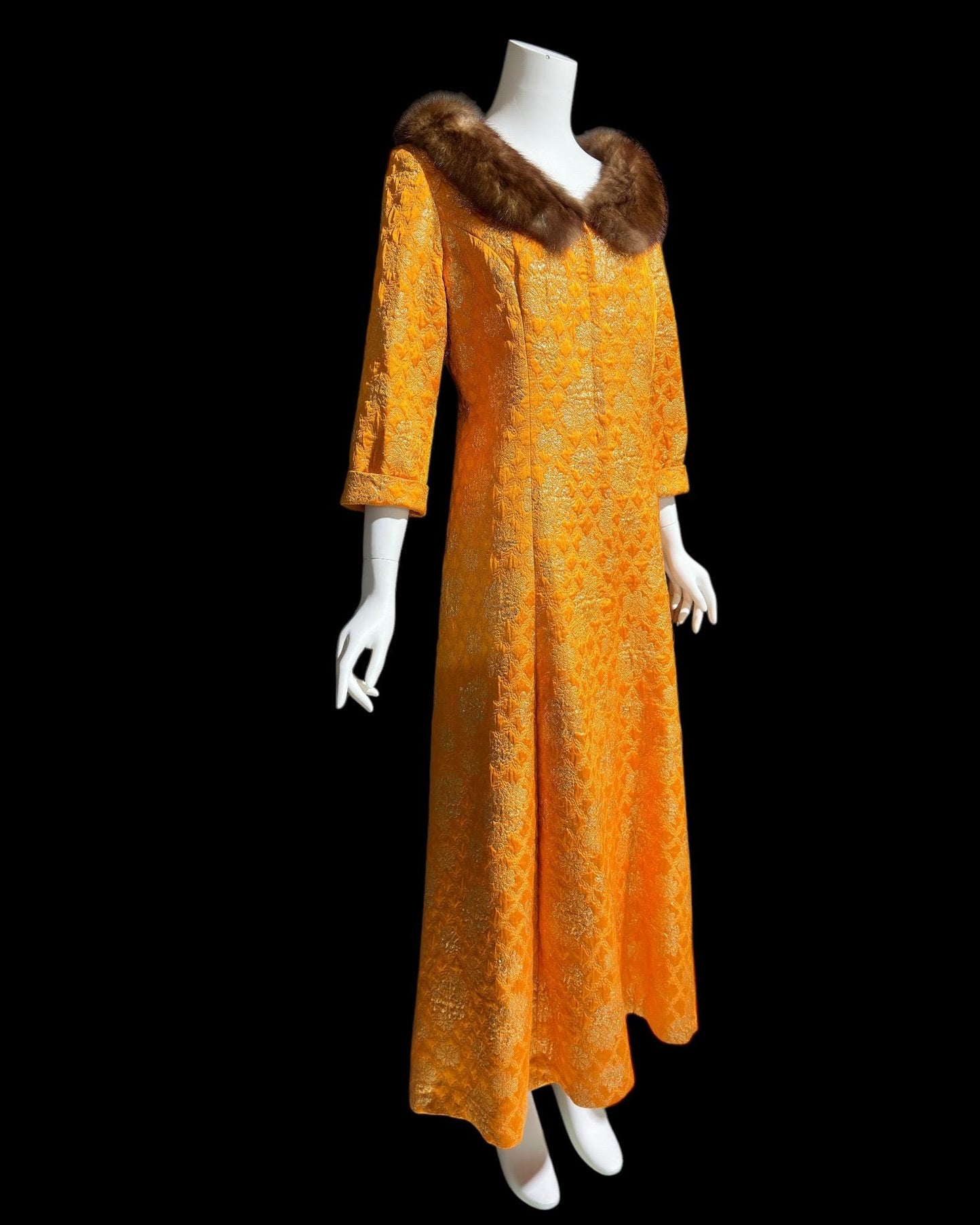 MALOUF PERFECT NEGLIGEE, vintage 1950s orange gold metallic brocade shift dressing gown robe, front zip mink fur trim