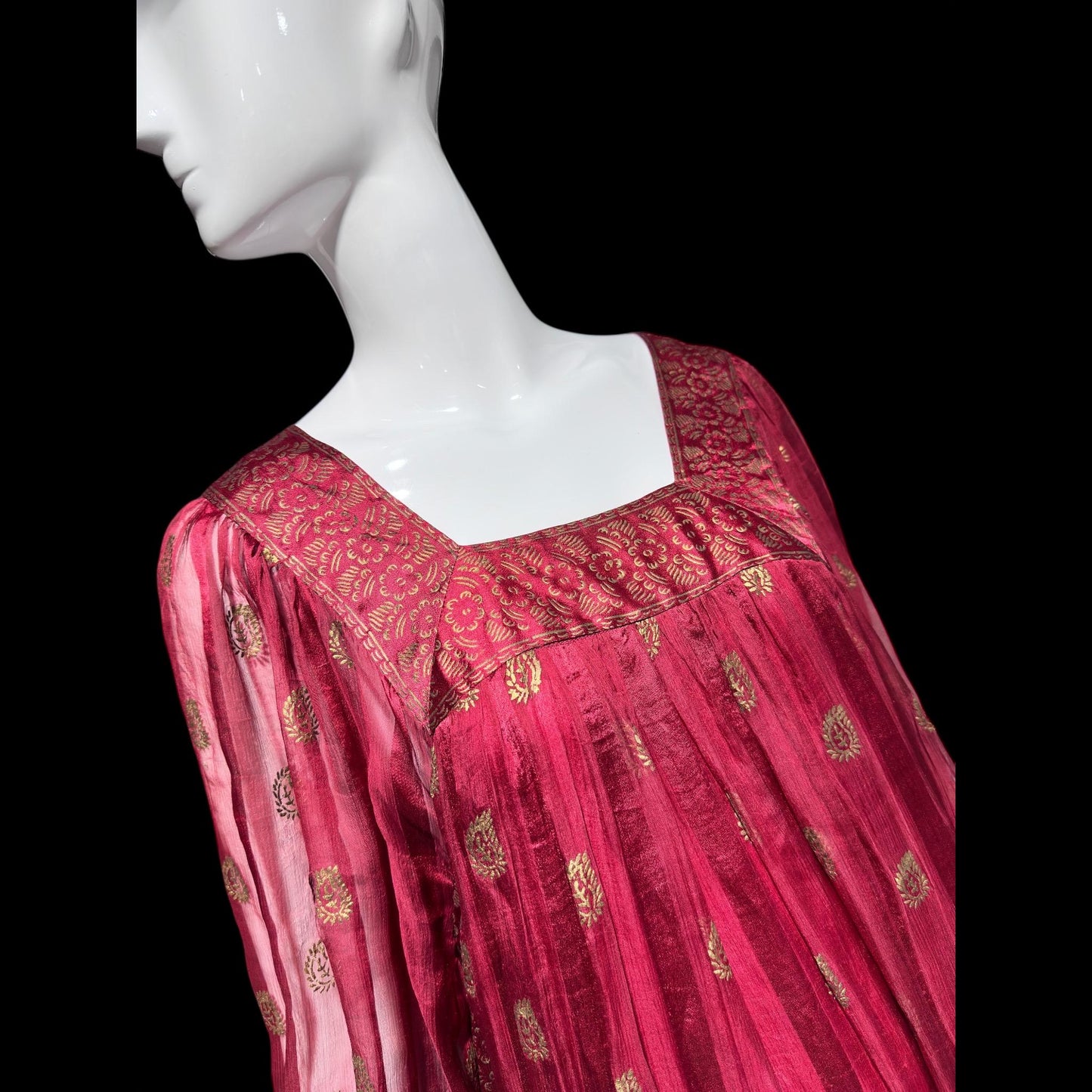 NEIMAN MARCUS Vintage 1970s evening dress, 100% Indian Silk Caftan Dress: Hippie Boho Maxi