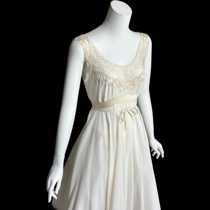 MONTALDO'S, vintage 1950s nightgown, short creamy white Grecian Goddess night dress